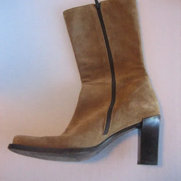 Banana Republic Women's Tan Suede Mid Calif inside Zipper Boots Size 8 - Picture 3 of 15
